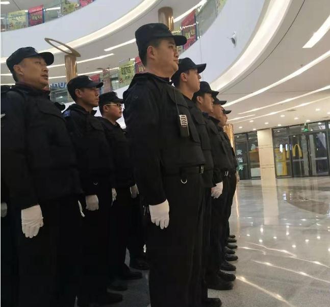 關(guān)于襄陽活動保安服務(wù)如何做好現(xiàn)場的安全工作，這里有介紹！