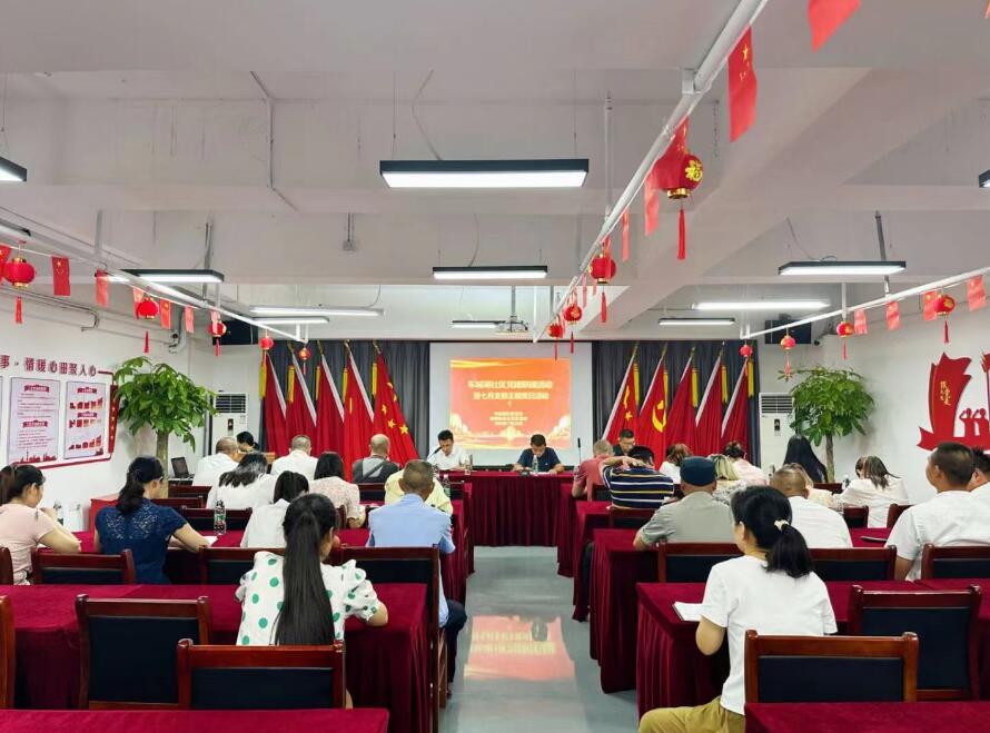 湖北獵鷹黨支部副書記姚艷波同志組織衛(wèi)生大掃除活動